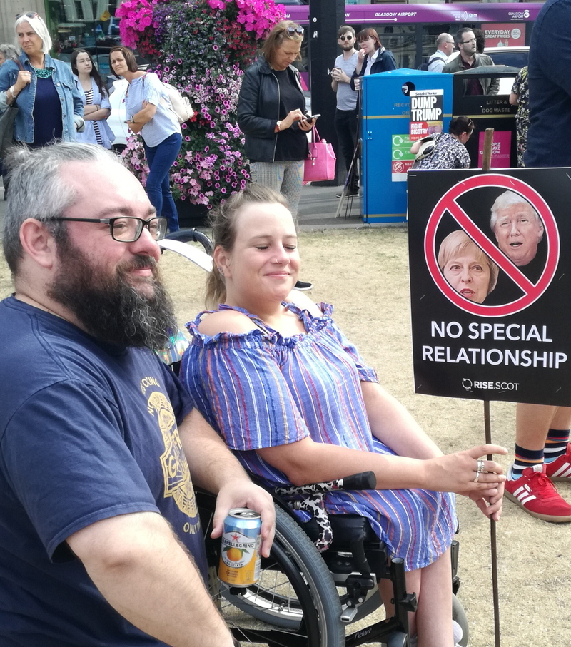 Illustration for article titled Scottish anti-Trump photo dump (long and comprehensive!)